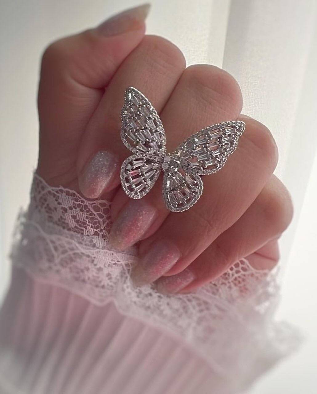 Anillo mariposa